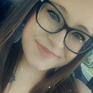 Meet your Posher, Tina